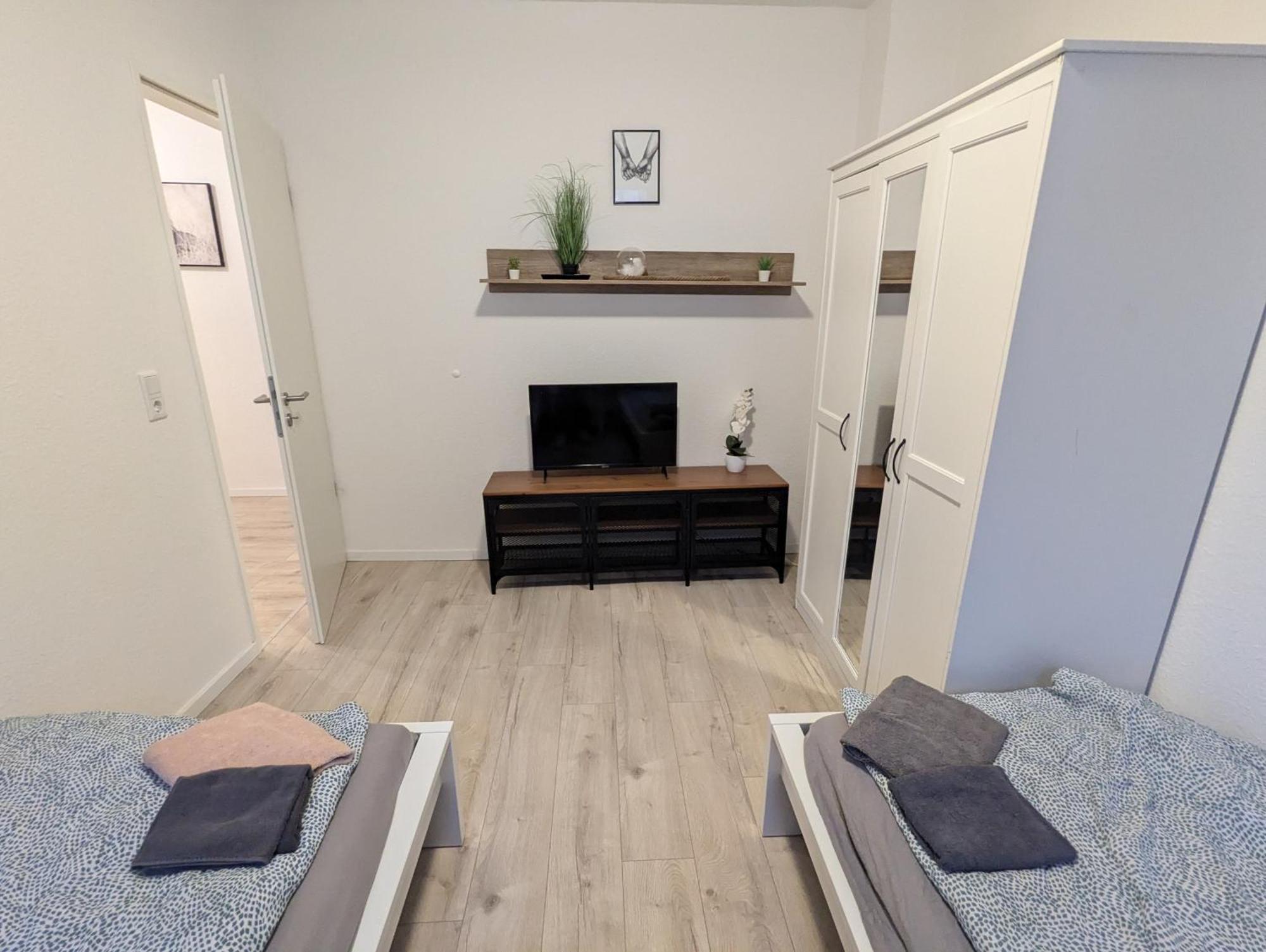 Moderne Wohnung Im Erdgeschoss Mit Terrasse I Ruhige Umgebung ブレーマーハーフェン エクステリア 写真